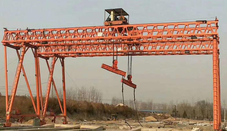 MG80/10T龍門(mén)吊每個(gè)部位的保養(yǎng)方法