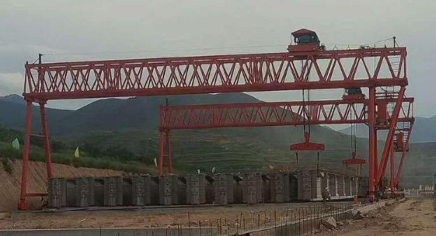 門(mén)式起重機(jī)的聯(lián)軸器我們?cè)撛趺催x擇，根據(jù)哪些內(nèi)容來(lái)選擇